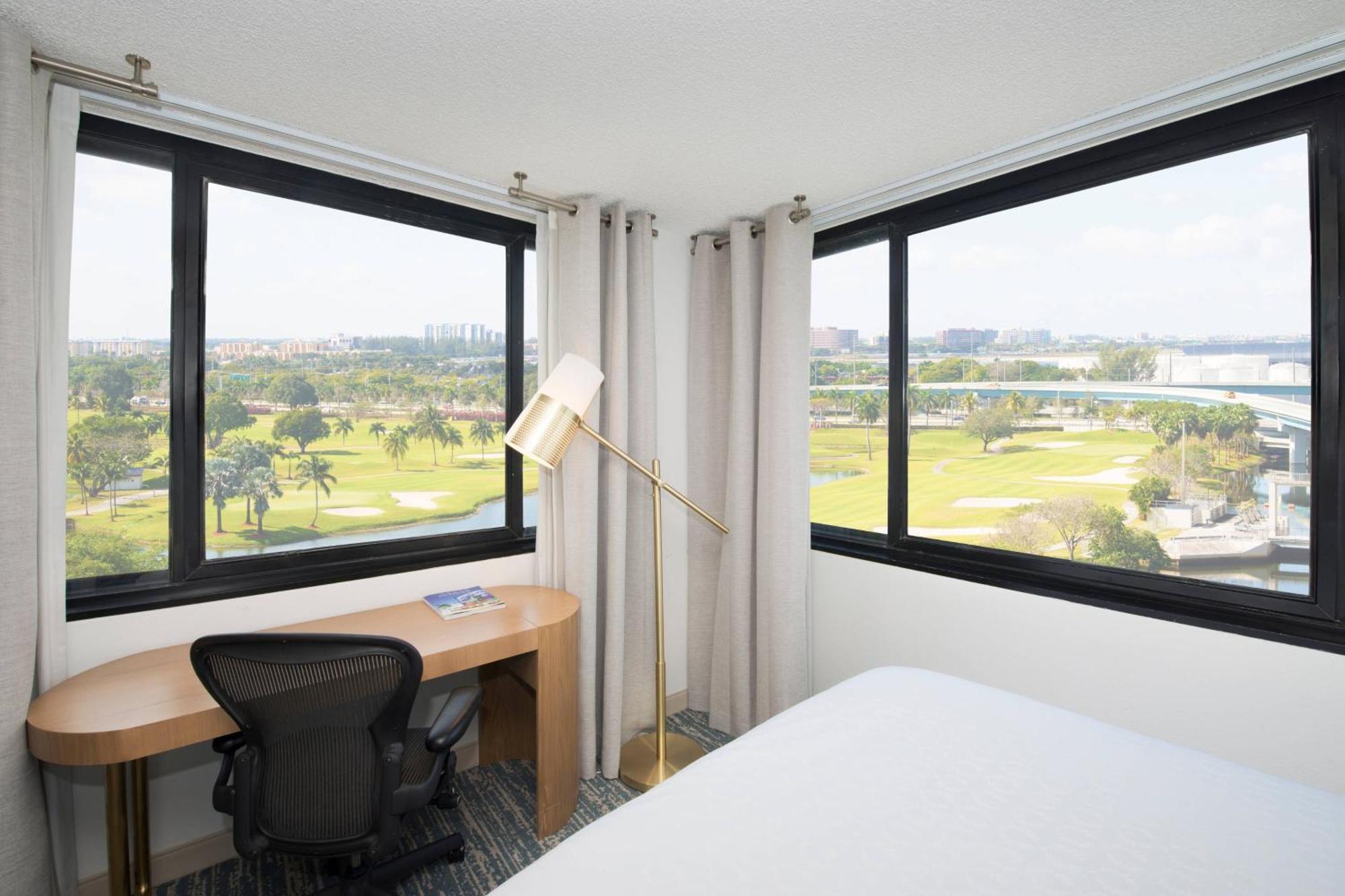 Sheraton Miami Airport Hotel And Executive Meeting Center Eksteriør billede